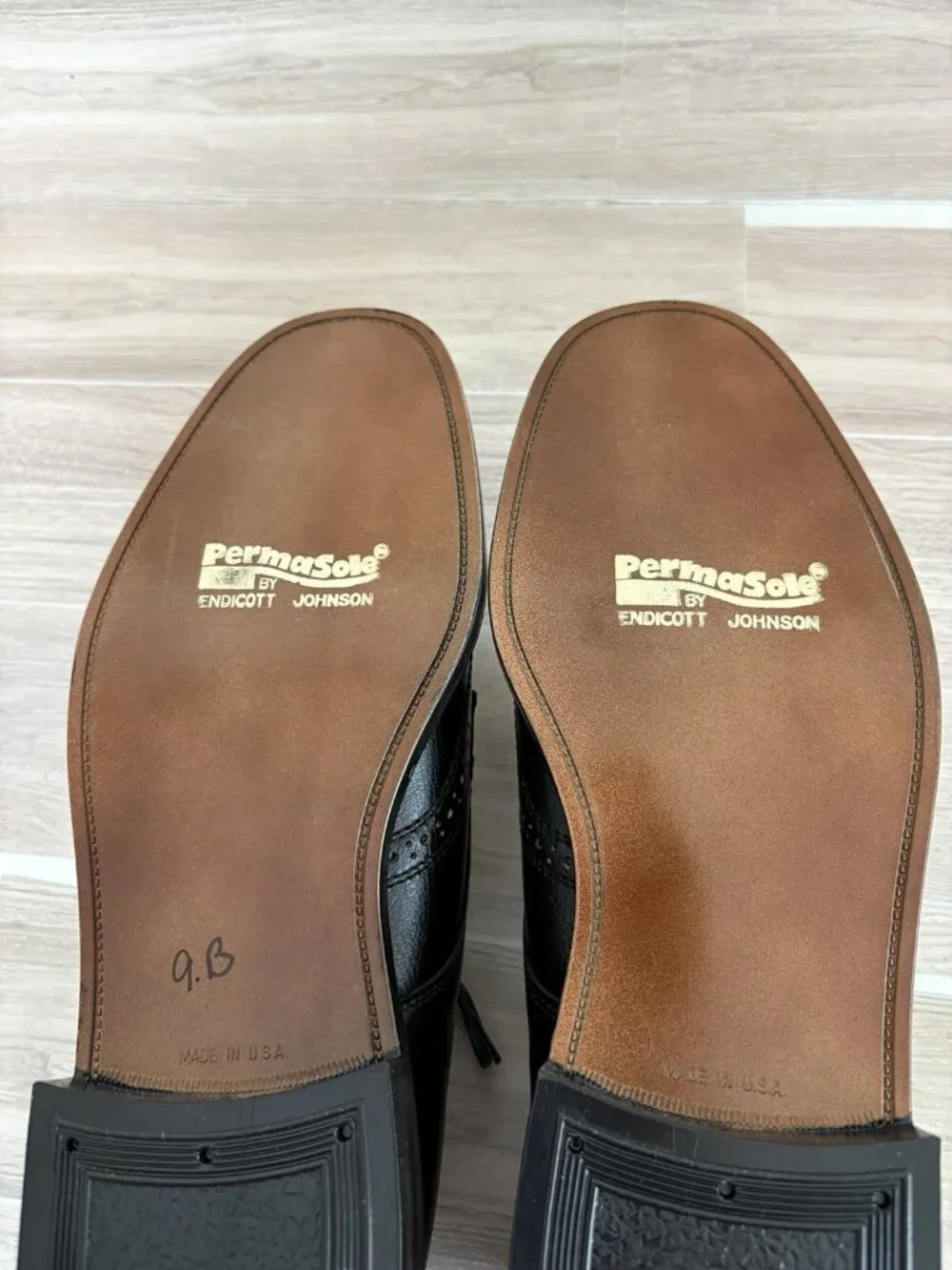 Endicott Johnson Black Leather Wingtip Brogue Vintage Dress Shoes